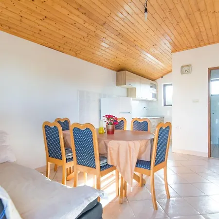 Prázdninový dům House Jolie Tkon