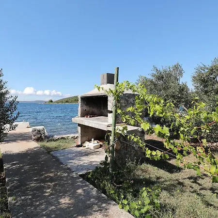 House Jolie Nyaraló